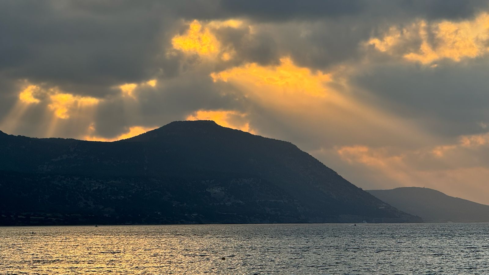 Latchi Bucht Zypern – Silvester Retreat am Meer